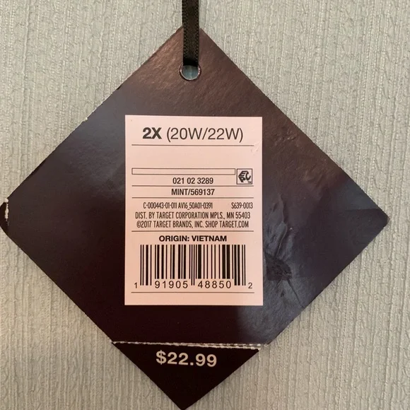 Ava & Viv 3/4 sleeve top - Picture 4 of 4